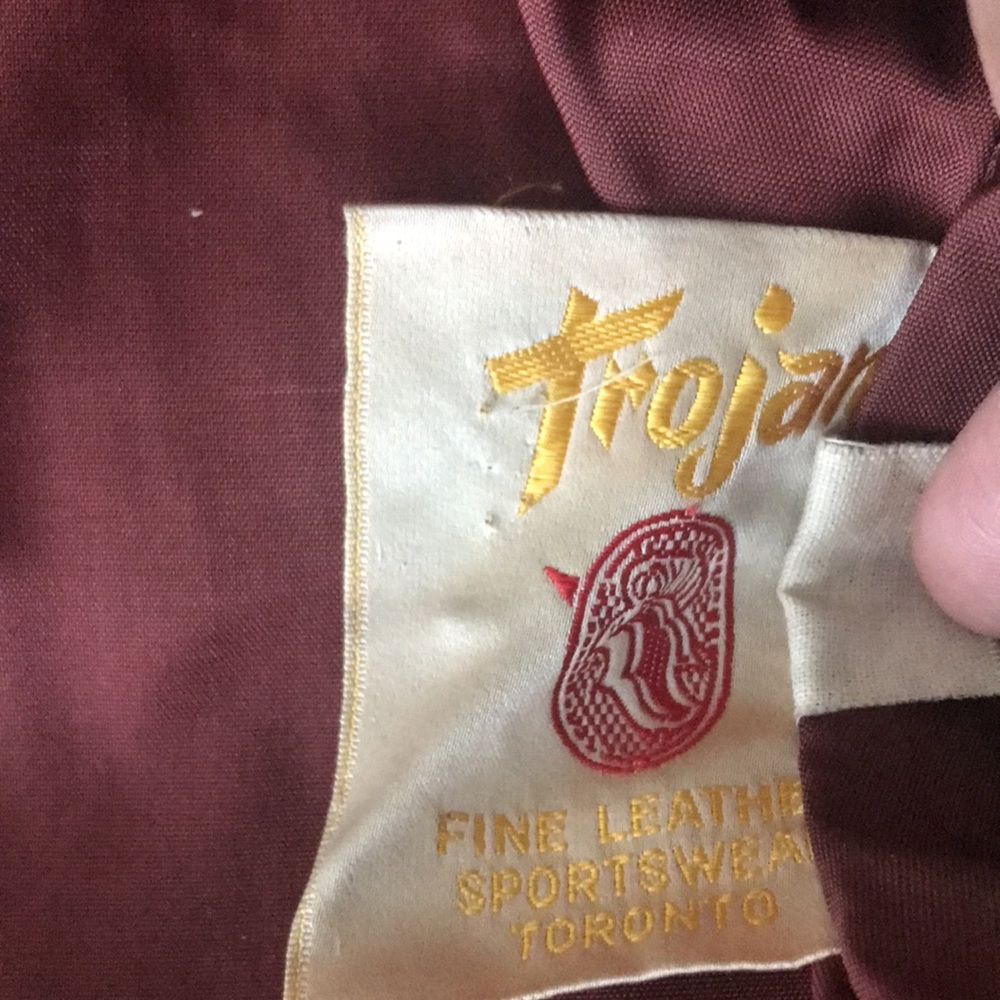 Vintage Leather Coat - Picture 6 of 9